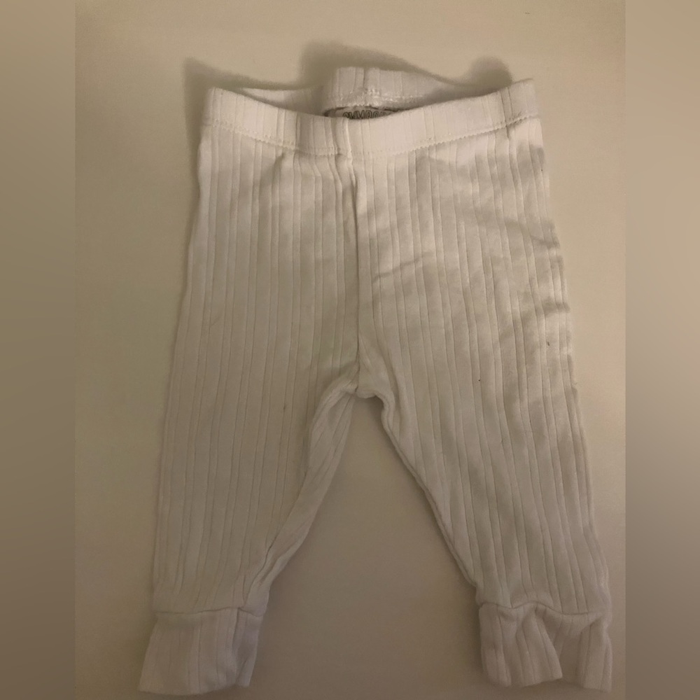 Gymboree white leggings